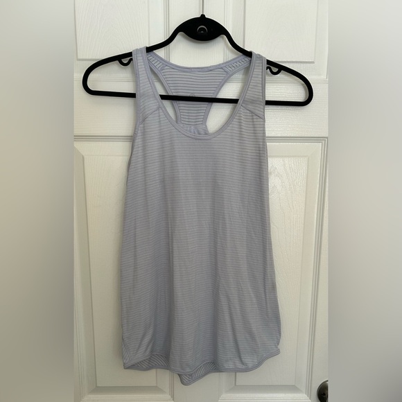 Lululemon Essential Tank - Picture 5 of 7